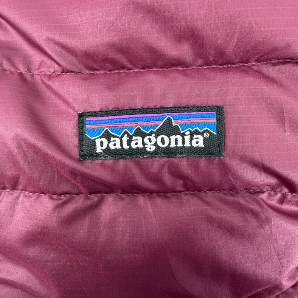Patagonia Down Filled Puffy Vest Womens L Burgundy Excellent Quilted Ripstop - Picture 4 of 11